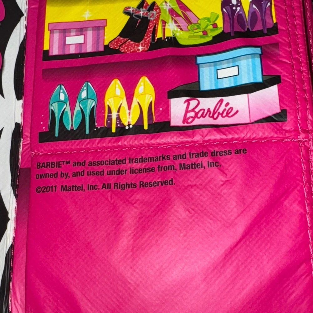 Fun Pink‎ Barbie Accessory Purse!
